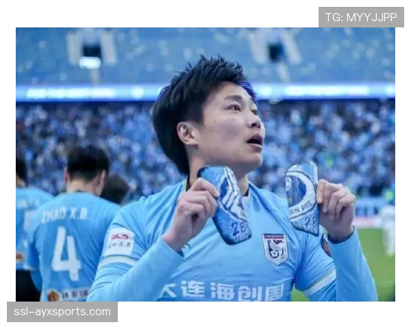 廖锦涛中场抢断解围数据亮眼 大连英博防守屏障作用显著